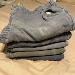5 pairs of Carhartt Mens Work Pants all size 42x32 Relaxed Fit. Used.